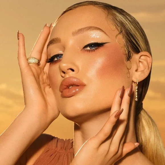 $12β€οΈβπ₯ LAST 1! Morphe X MEREDITH DUXBURY Foaming Face Primer πͺ NEW IN BOX - Picture 4 of 7